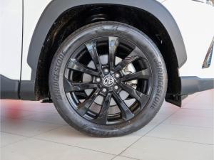 Toyota Corolla Cross 1.8 GR-Sport - Image 14