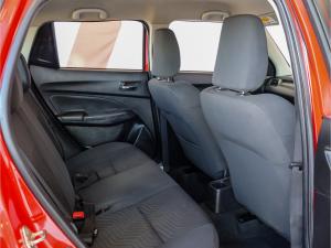 Suzuki Swift 1.2 GL manual - Image 12
