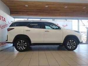 Toyota Fortuner 2.4GD-6 auto - Image 6