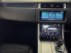 Land Rover Range Rover Sport SVR - Image 9