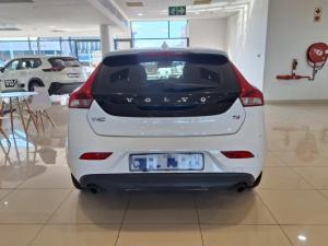 Volvo V40 Cross Country T4 Excel - Image 4