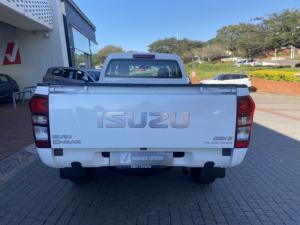 Isuzu D-Max Gen 6 250 single cab Fleetside safety - Image 4