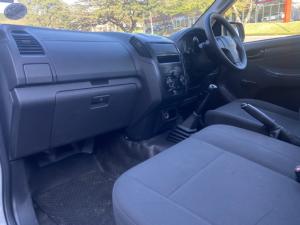 Isuzu D-Max Gen 6 250 single cab Fleetside safety - Image 9