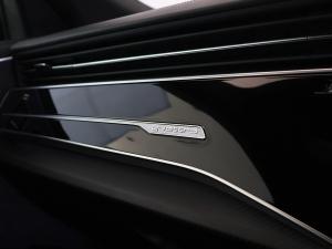 Audi RSQ8 quattro - Image 19