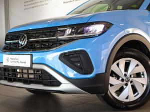 Volkswagen T-Cross 1.0TSI auto - Image 4