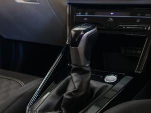 Volkswagen Polo sedan 1.0TSI Life - Image 9