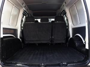 Volkswagen Caddy Maxi 2.0TDI crew bus - Image 15