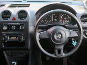 Volkswagen Caddy Maxi 2.0TDI crew bus - Image 9
