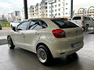 Toyota Starlet 1.4 XS - Image 5