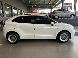 Toyota Starlet 1.4 XS - Image 8