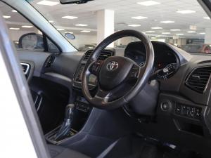 Toyota Urban Cruiser 1.5 XR auto - Image 13