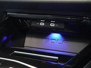 Volkswagen Golf R - Image 23
