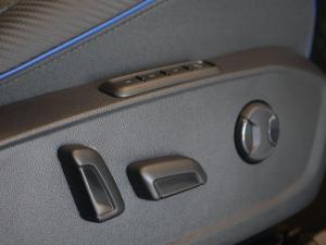 Volkswagen Golf R - Image 24
