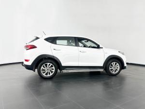 Hyundai Tucson 2.0 Premium - Image 6