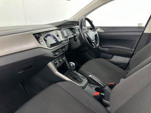 Volkswagen Polo 1.0 TSI Comfortline DSG - Image 18
