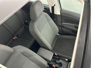 Volkswagen Polo 1.0 TSI Comfortline DSG - Image 8