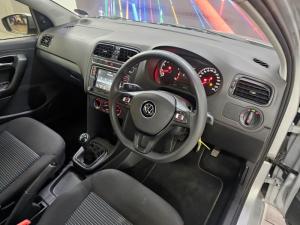 Volkswagen Polo Vivo hatch 1.4 Comfortline - Image 5