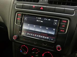 Volkswagen Polo Vivo hatch 1.4 Comfortline - Image 8
