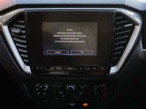 Isuzu D-Max 1.9TD Extended cab LS auto - Image 11
