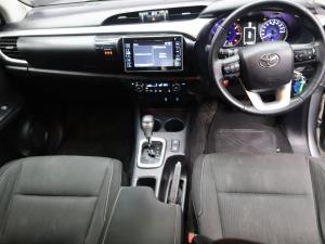 Toyota Hilux 2.8GD-6 double cab Raider auto - Image 8
