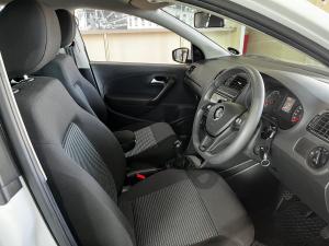 Volkswagen Polo Vivo hatch 1.4 Comfortline - Image 10