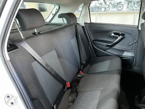 Volkswagen Polo Vivo hatch 1.4 Comfortline - Image 11