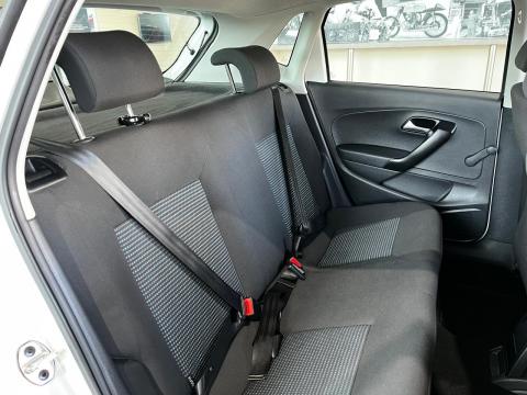 Image Volkswagen Polo Vivo hatch 1.4 Comfortline