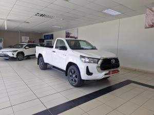 Toyota Hilux 2.4GD-6 single cab 4x4 Raider manual - Image 1