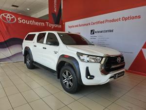 Toyota Hilux 2.4GD-6 double cab 4x4 Raider X manual - Image 1