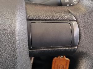 Toyota Hilux 2.0 single cab S (aircon) - Image 10