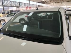 Toyota Hilux 2.0 single cab S (aircon) - Image 15