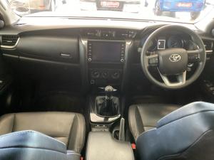 Toyota Fortuner 2.4GD-6 manual - Image 10