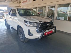 Toyota Hilux 2.4GD-6 single cab 4x4 Raider manual - Image 1