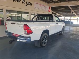 Toyota Hilux 2.4GD-6 single cab 4x4 Raider manual - Image 2