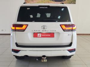 Toyota Land Cruiser 300 3.3D ZX - Image 5