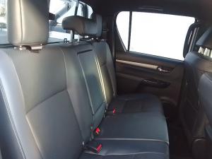 Toyota Hilux 2.8GD-6 double cab 4x4 Legend auto - Image 13