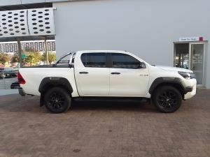 Toyota Hilux 2.8GD-6 double cab 4x4 Legend auto - Image 3