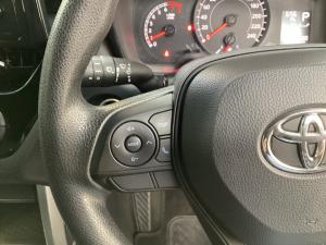Toyota Corolla Cross 1.8 Xi - Image 9
