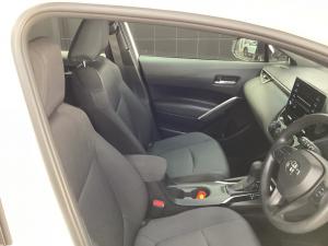 Toyota Corolla Cross 1.8 Xi - Image 17