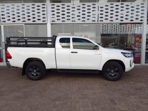Toyota Hilux 2.4GD-6 Xtra cab Raider auto - Image 3