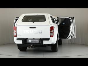 Isuzu D-Max 1.9TD double cab L 4x4 manual - Image 9