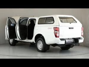 Isuzu D-Max 1.9TD double cab L 4x4 manual - Image 10