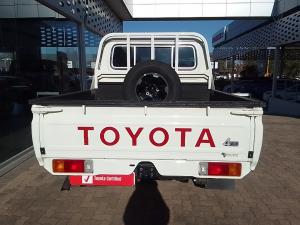 Toyota Land Cruiser 79 2.8GD-6 double cab - Image 5