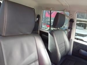 Toyota Land Cruiser 79 2.8GD-6 double cab - Image 9