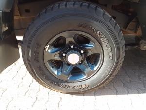 Toyota Land Cruiser 79 2.8GD-6 double cab - Image 11
