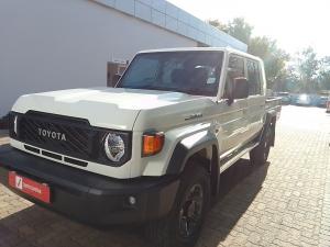 Toyota Land Cruiser 79 2.8GD-6 double cab - Image 13