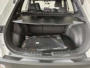 Toyota Corolla Cross 1.8 HEV XS - Image 17