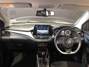 Toyota Starlet 1.5 XR manual - Image 6