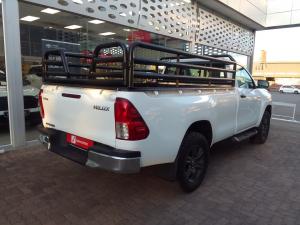 Toyota Hilux 2.4GD-6 single cab Raider manual - Image 2