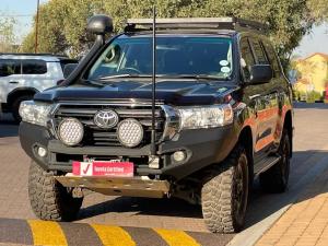 Toyota Land Cruiser 200 4.5D-4D V8 GX - Image 13